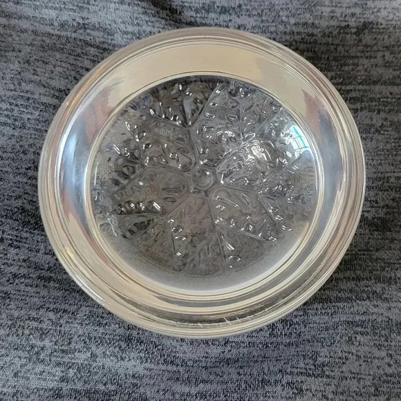 Snowflake Paperweight Vintage Lead Crystal Made in France 3 1/2" Heavy - Picture 2 of 2